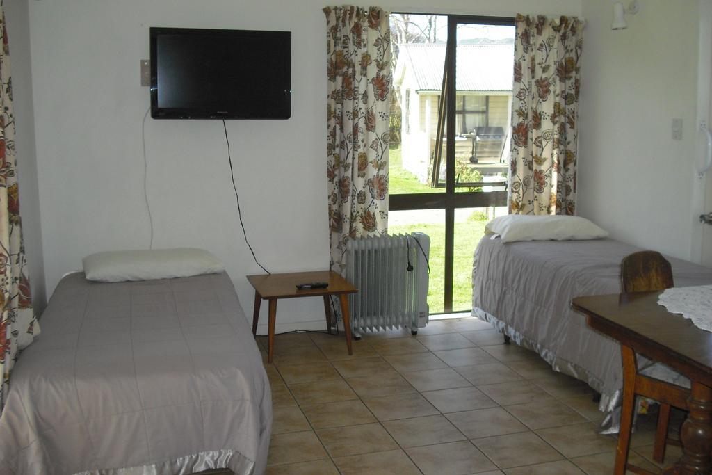 Te Aroha Holiday Park And Motels Chambre photo