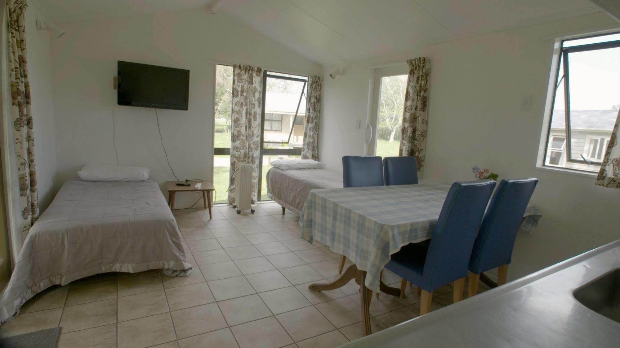 Te Aroha Holiday Park And Motels Extérieur photo